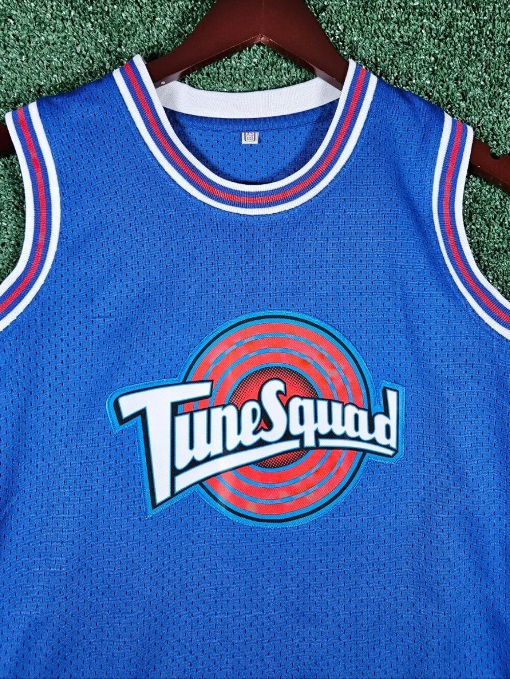 Michael Jordan 'Tune Squad' #23 Kids Basketball Jersey / Kids Size XS